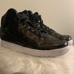 Nike air python size 13 WOB